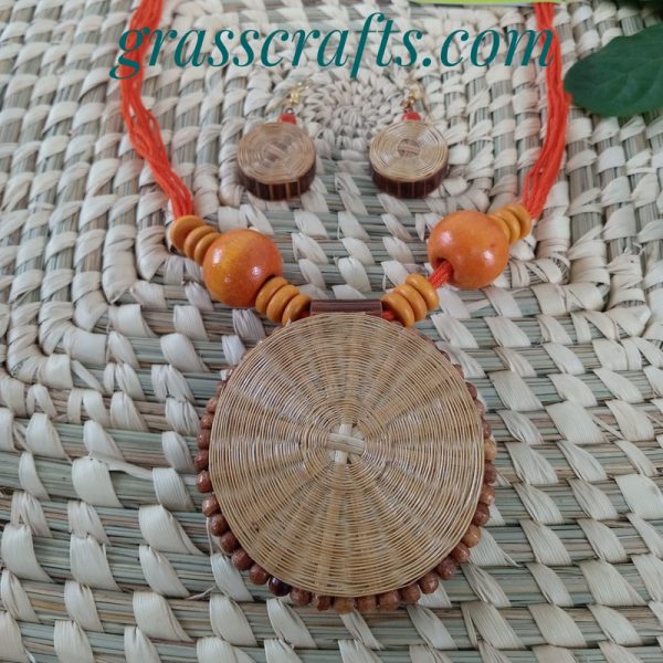 an organic bamboo jewellery necklace and earrings for party