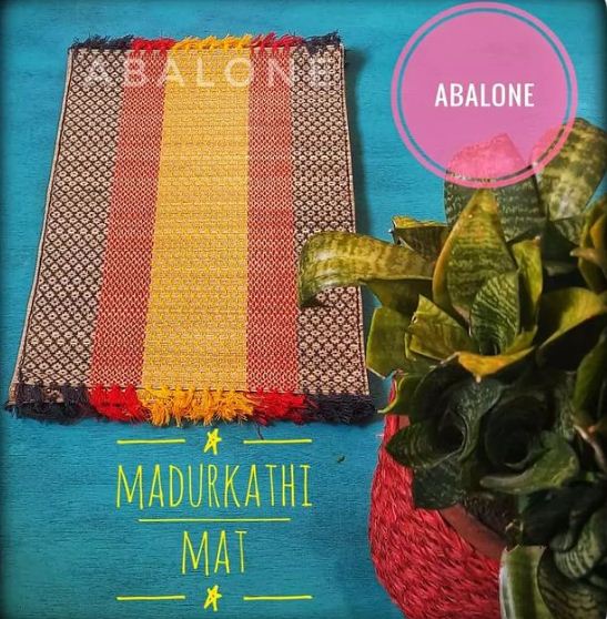 hand woven madurkathi place mats